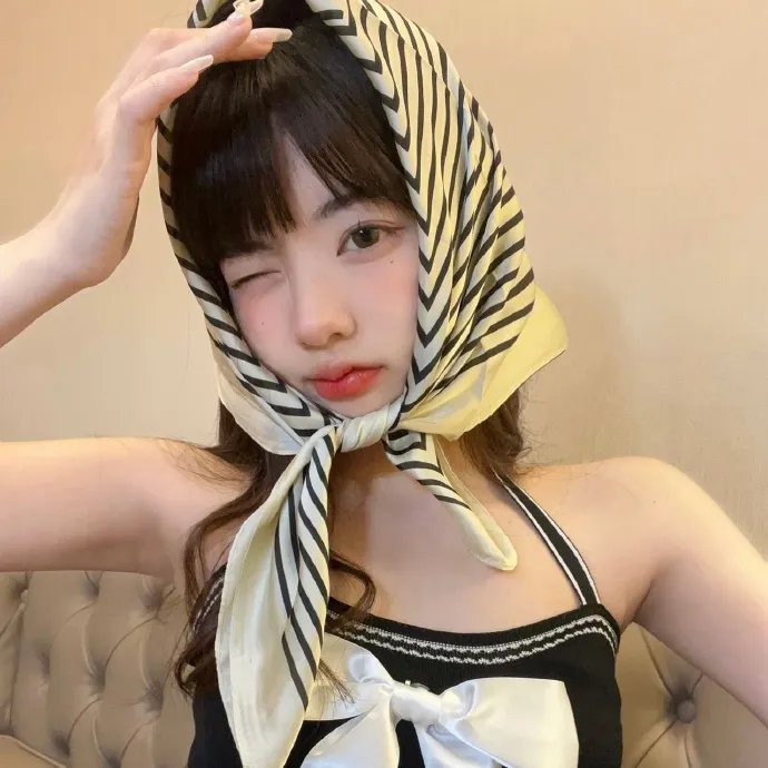黑色姐妹花